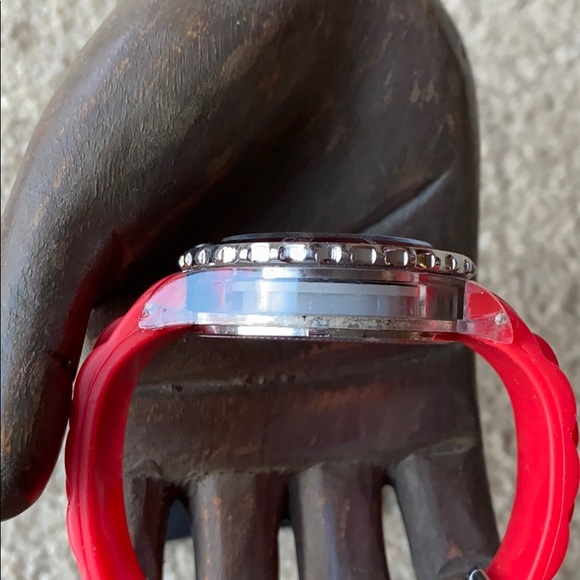 COPY - IKE Milano Red Watch. Rubber Band. - Picture 4 of 5